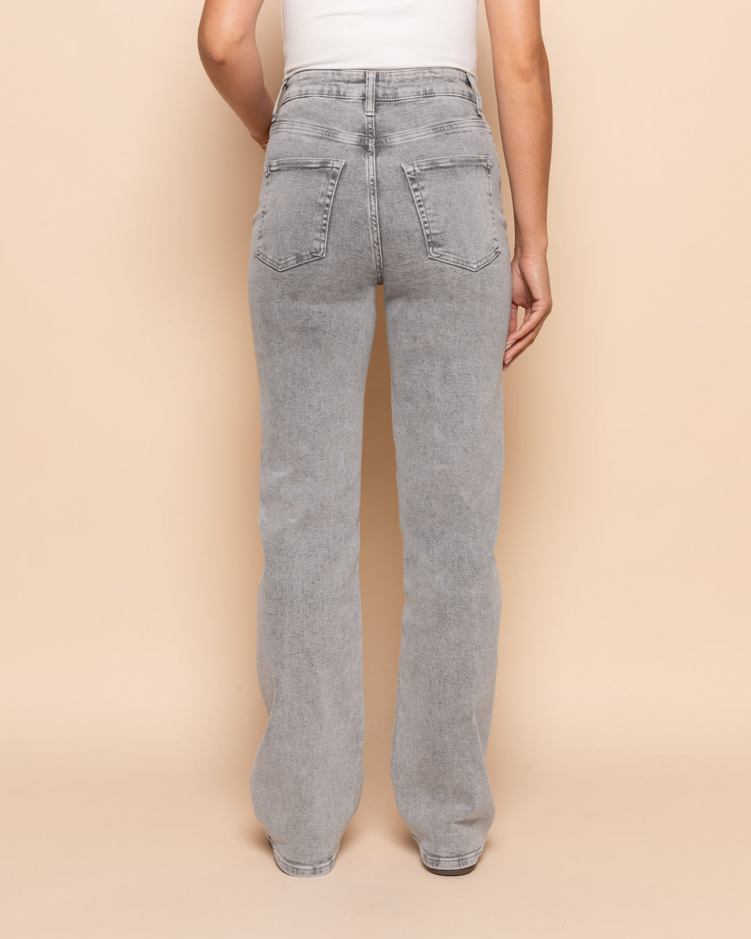 Aitana | Szare jeansy bootcut – swobodna elegancja